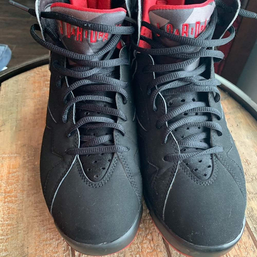 Jordan Retro 7 Raptors 2012 Release